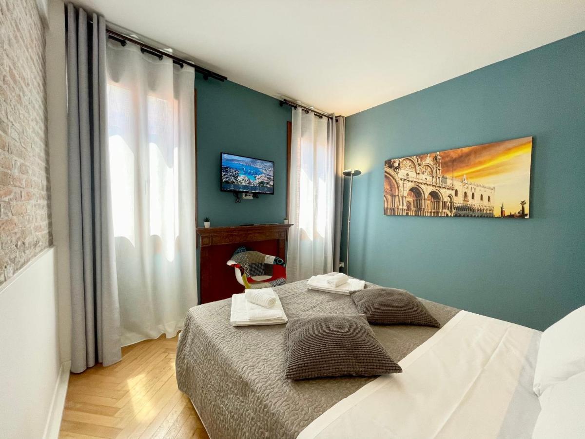 San Marco Luxury Apartments Steps From St Marks Velence Kültér fotó